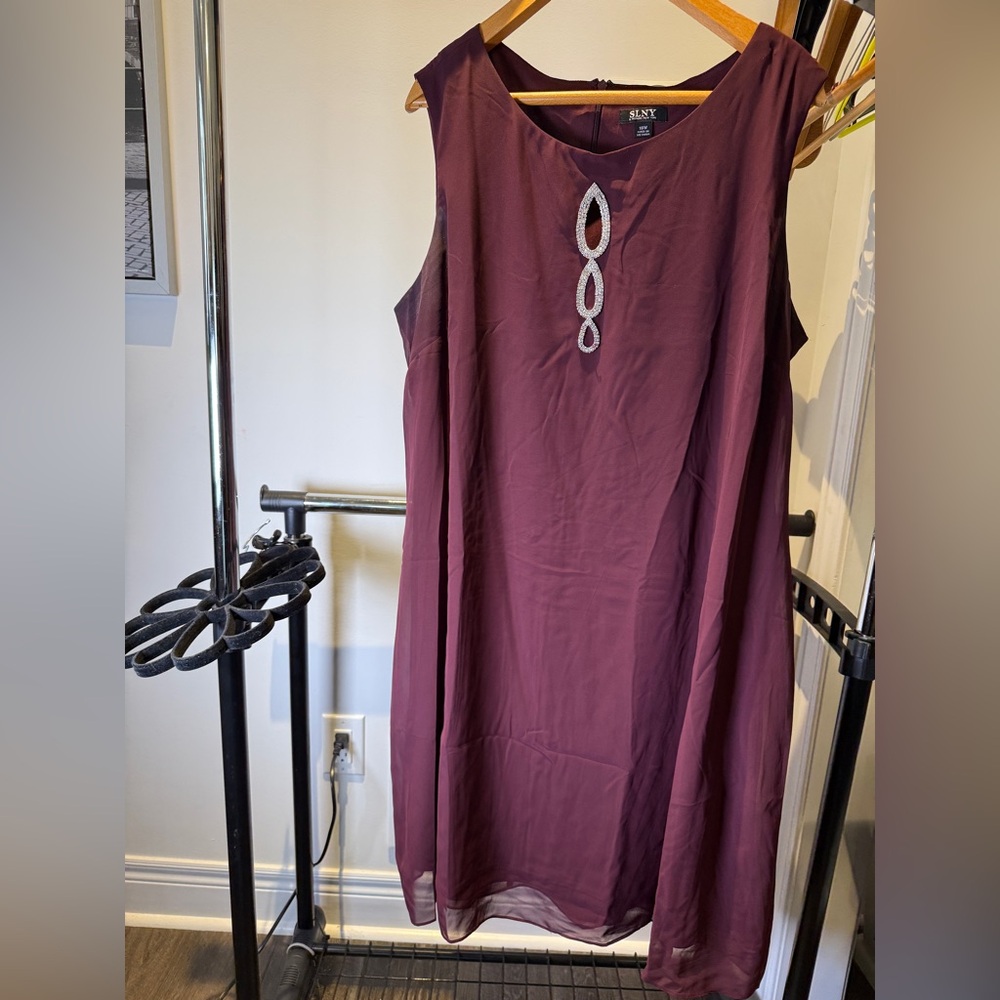 SLNY Sleeveless Dress in Deep Purple with Shawl
